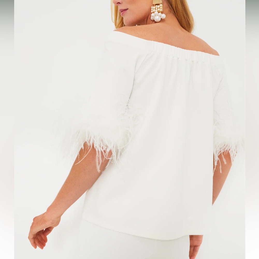 White Feather Miranda Off The Shoulder Blouse - Picture 4 of 11
